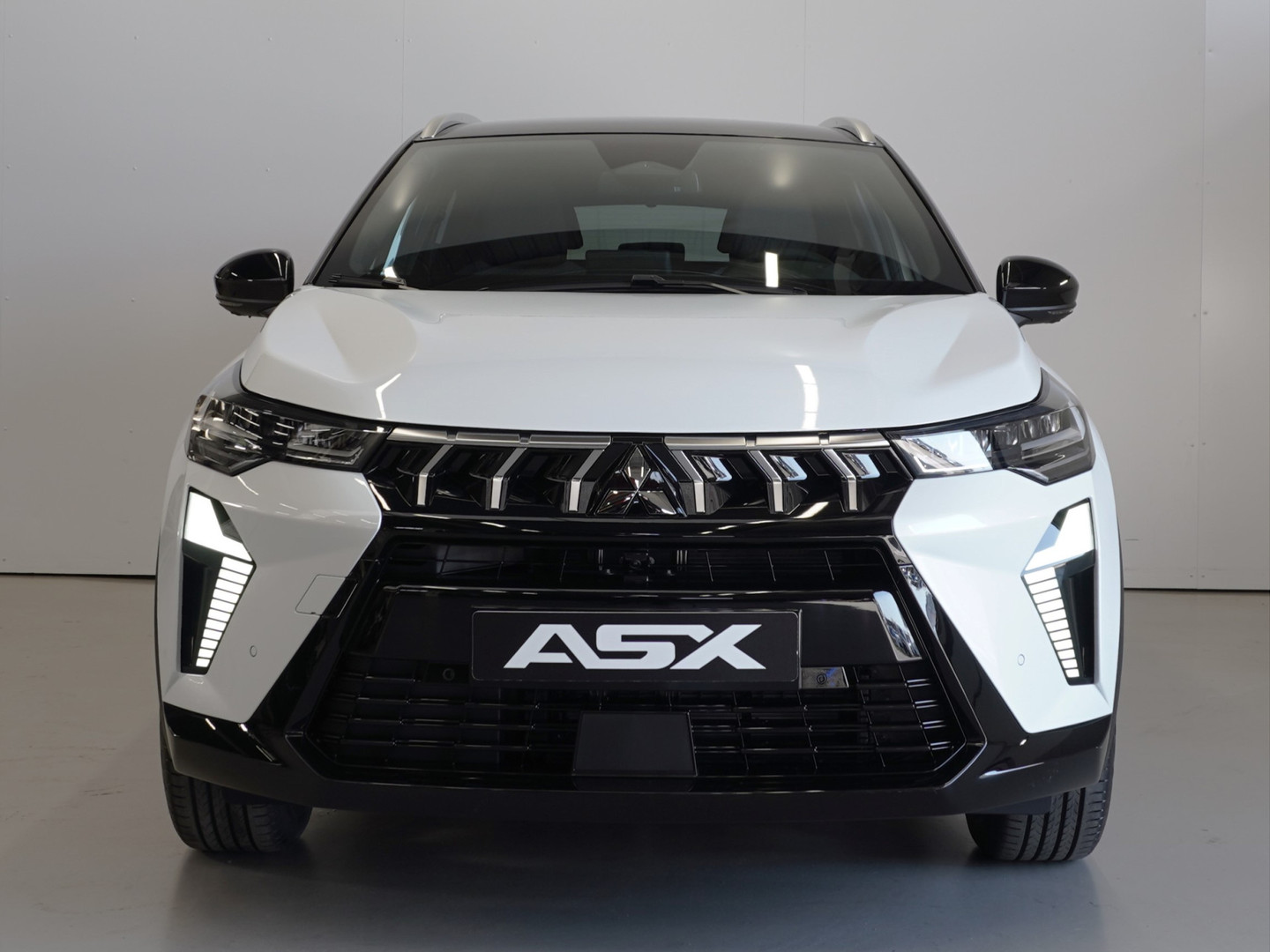 Mitsubishi Mitsubishi