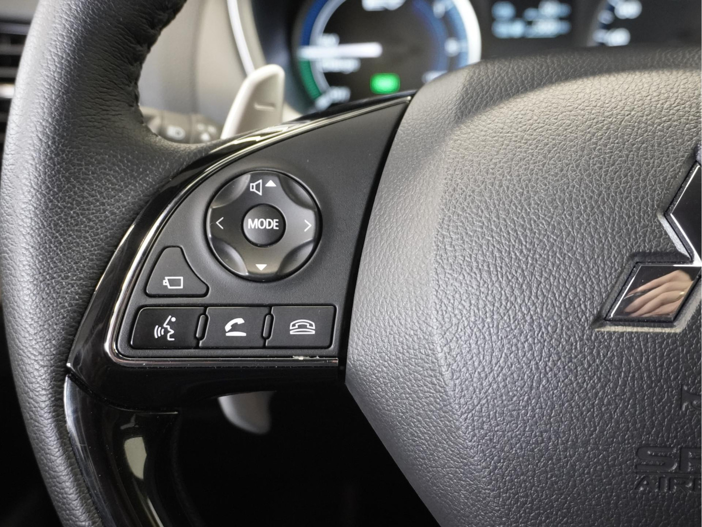 Mitsubishi Mitsubishi