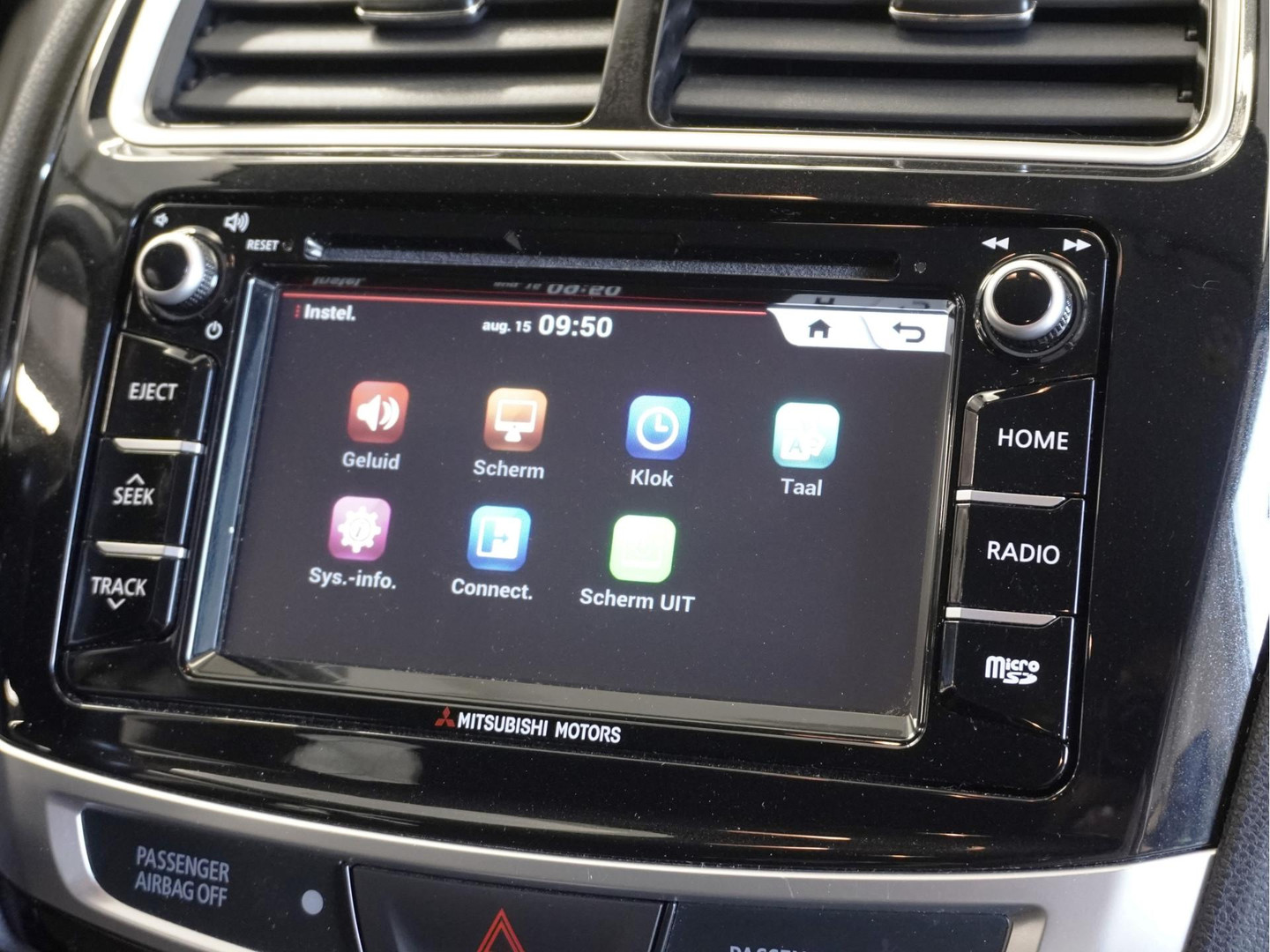 Mitsubishi Mitsubishi