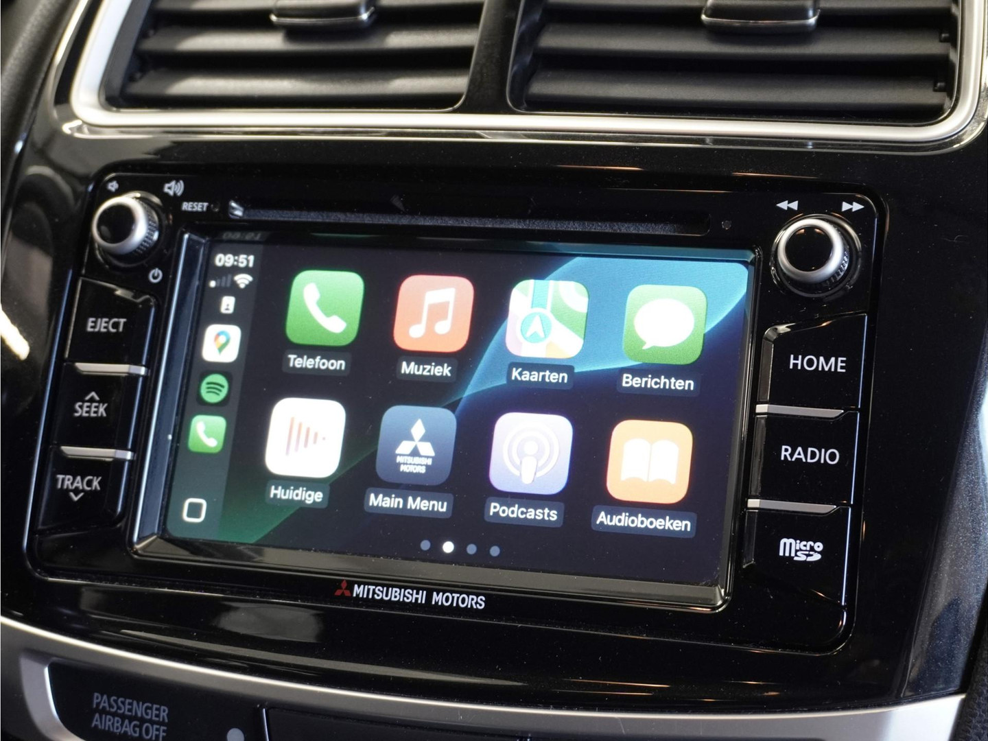 Mitsubishi Mitsubishi