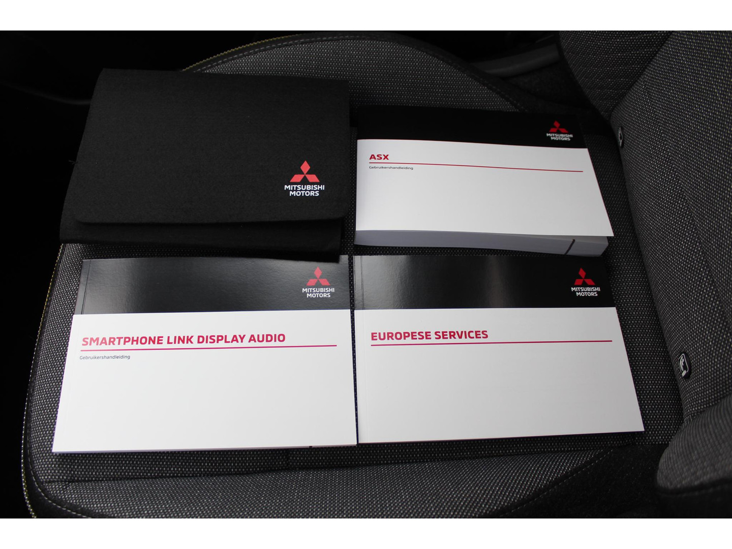 Mitsubishi Mitsubishi