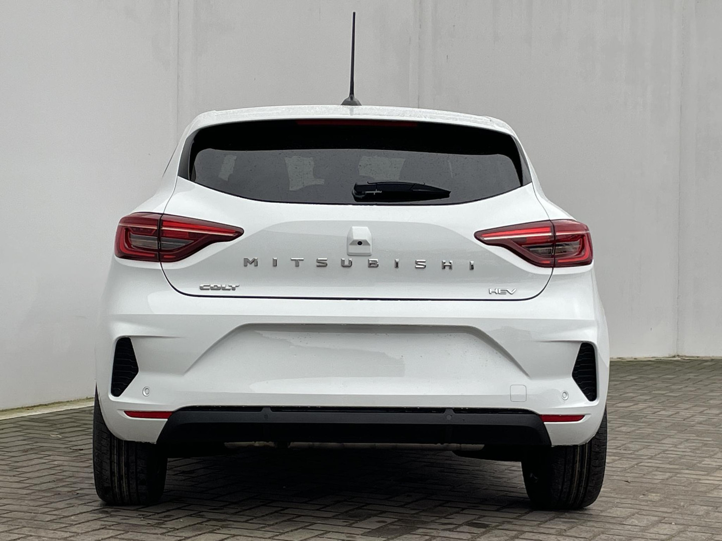 Mitsubishi Mitsubishi
