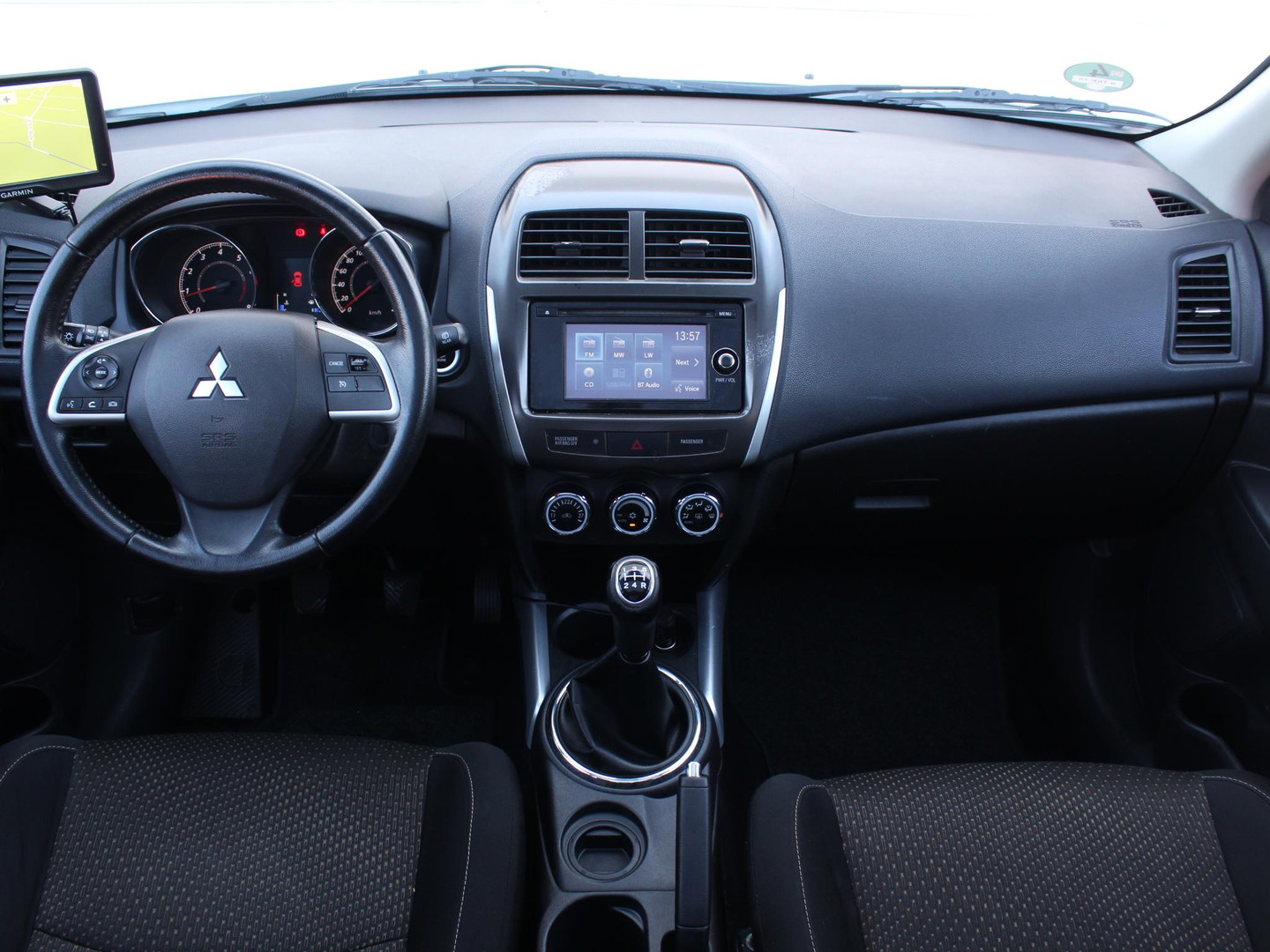 Mitsubishi Mitsubishi