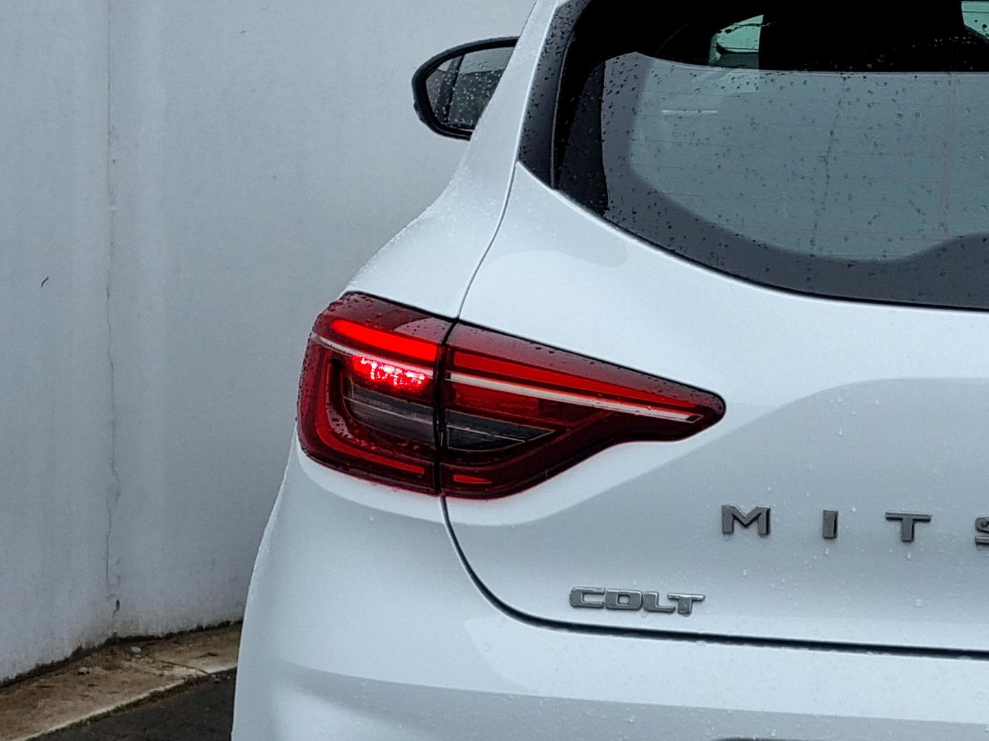 Mitsubishi Mitsubishi