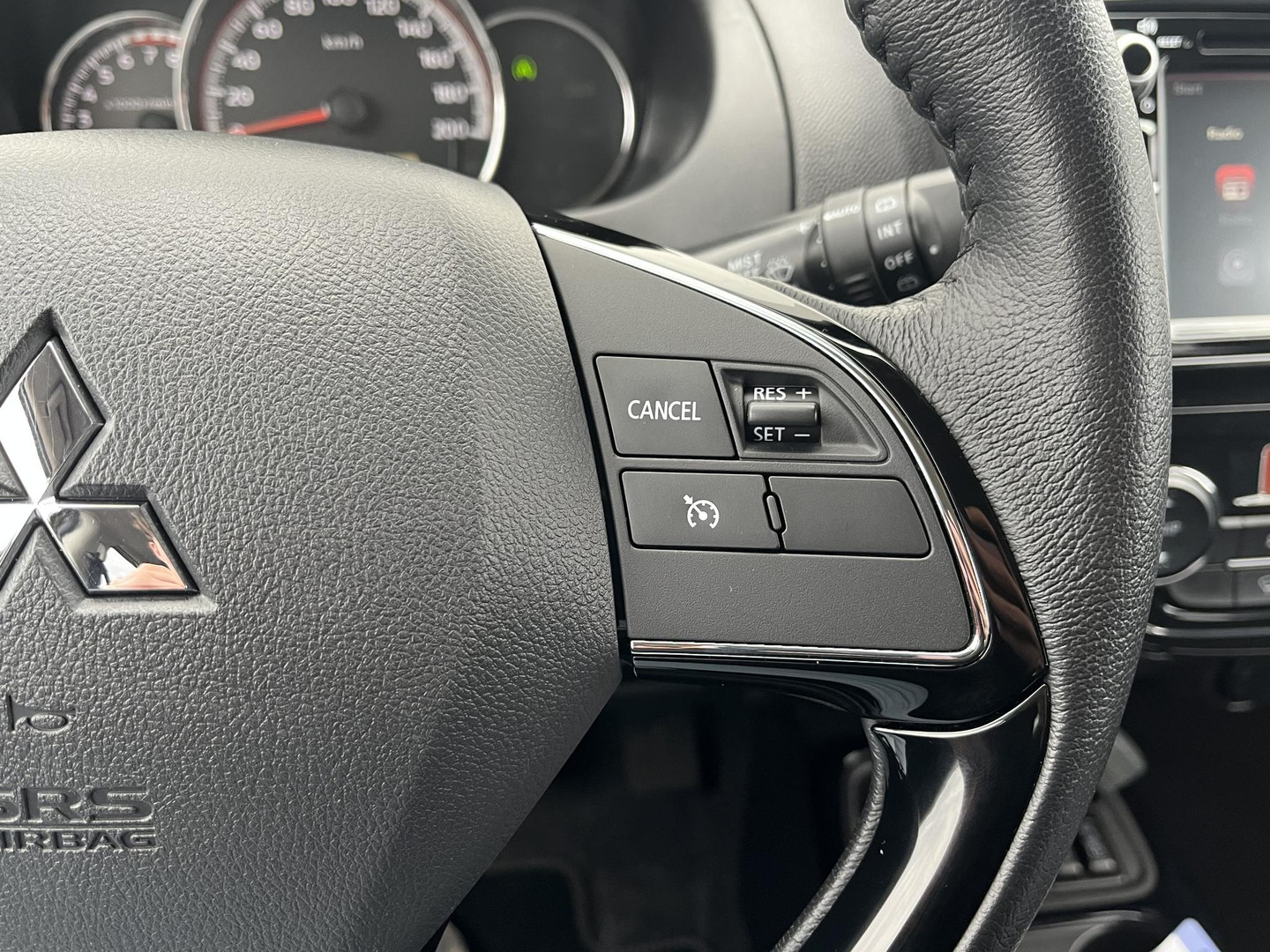 Mitsubishi Mitsubishi