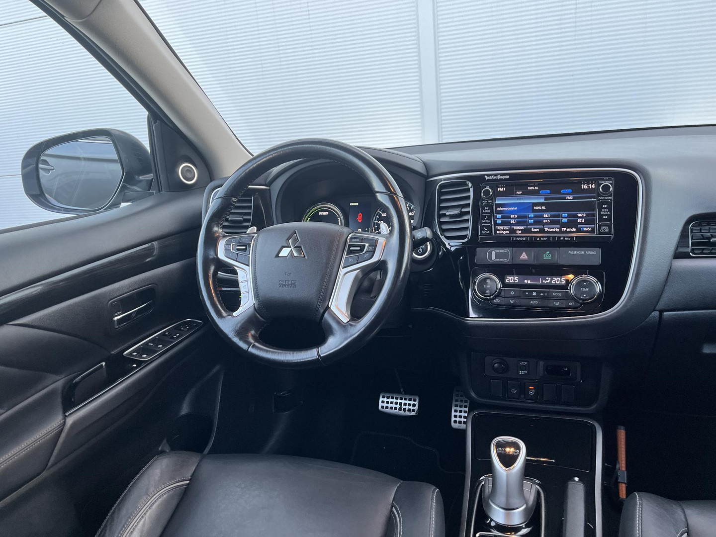 Mitsubishi Mitsubishi