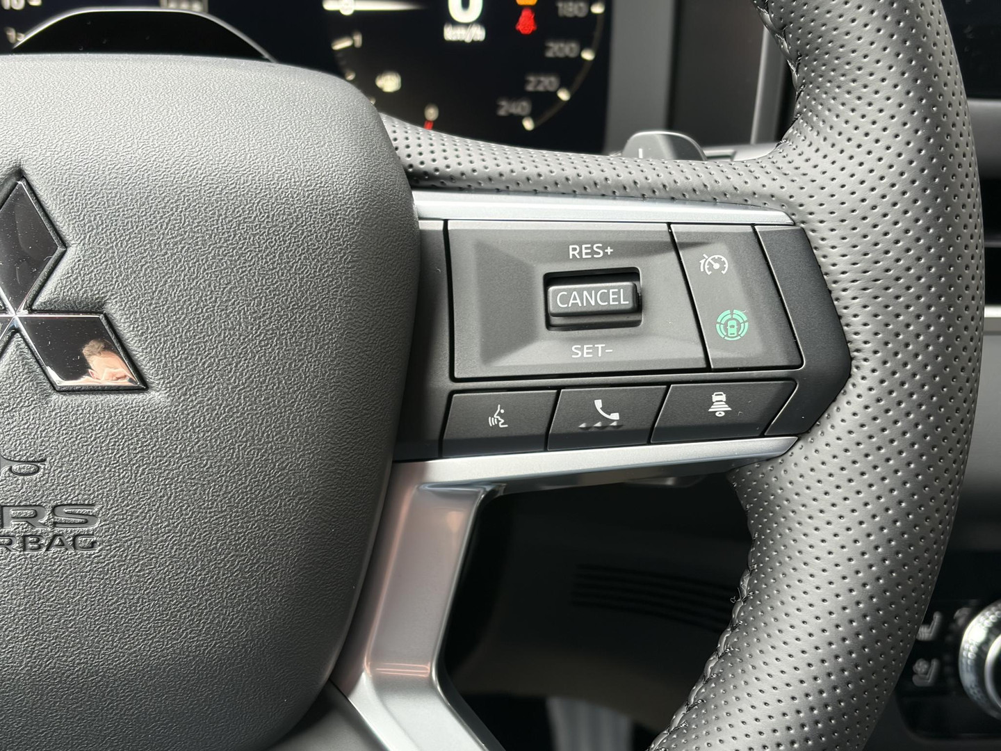 Mitsubishi Mitsubishi