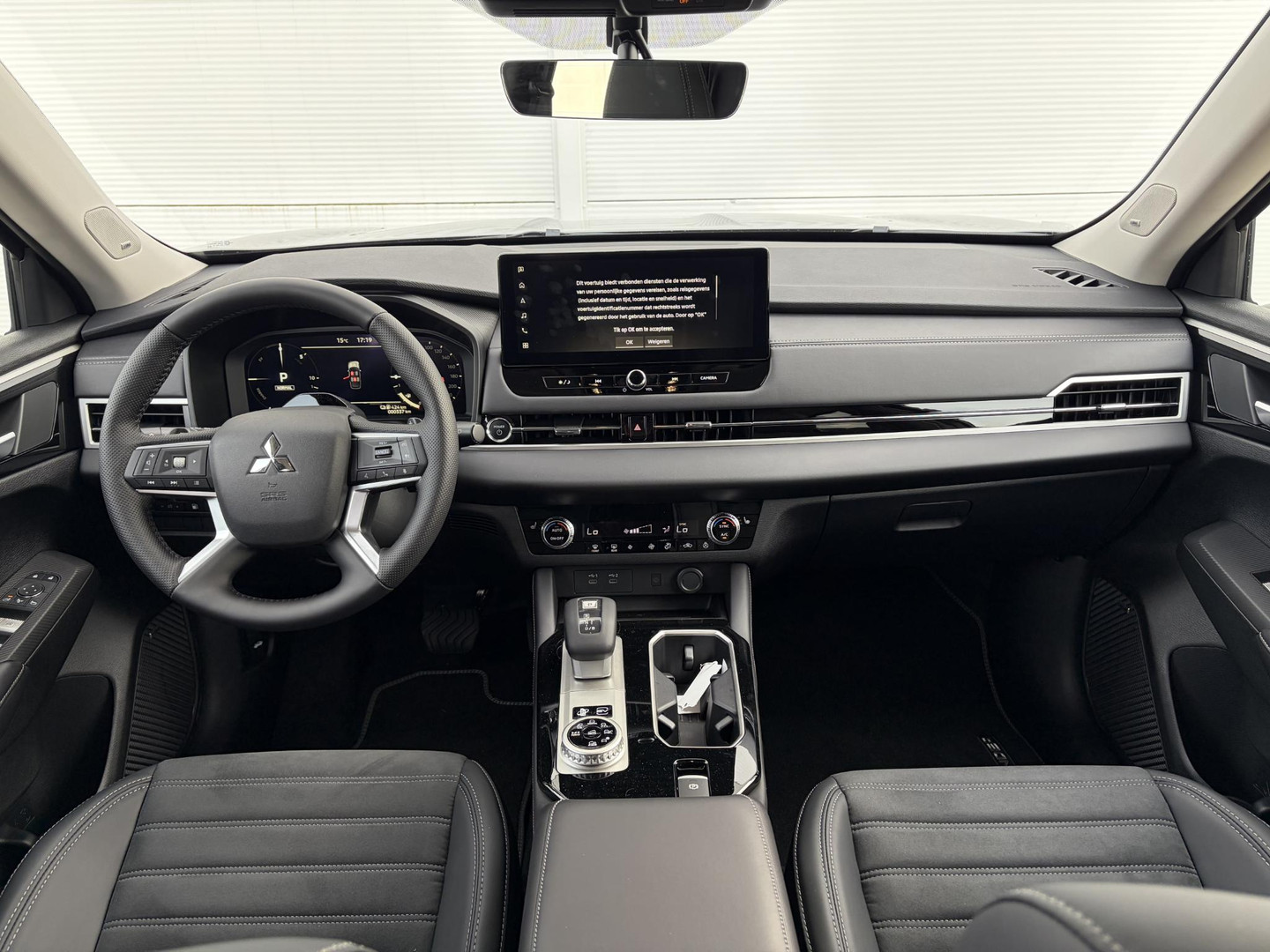 Mitsubishi Mitsubishi