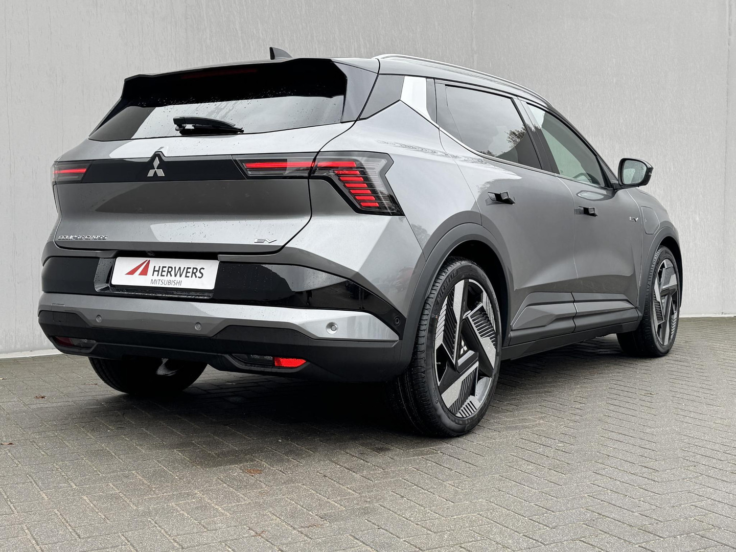 Mitsubishi Mitsubishi