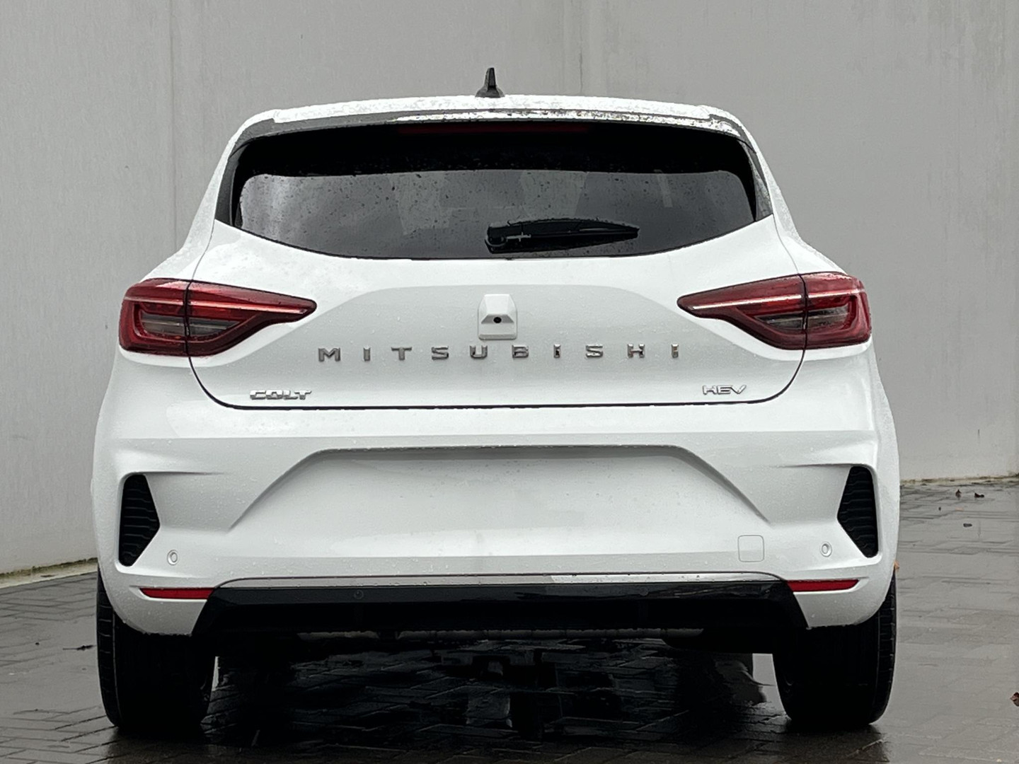 Mitsubishi Mitsubishi