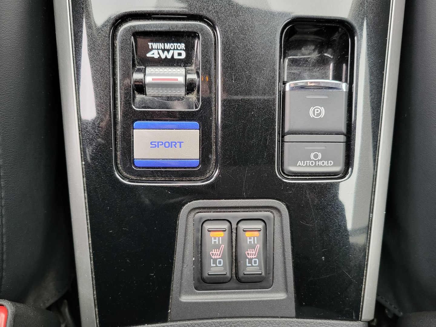 Mitsubishi Mitsubishi