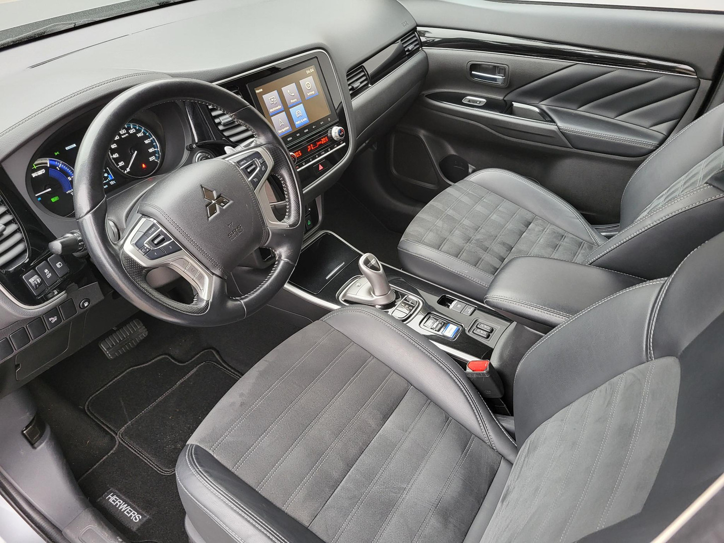 Mitsubishi Mitsubishi