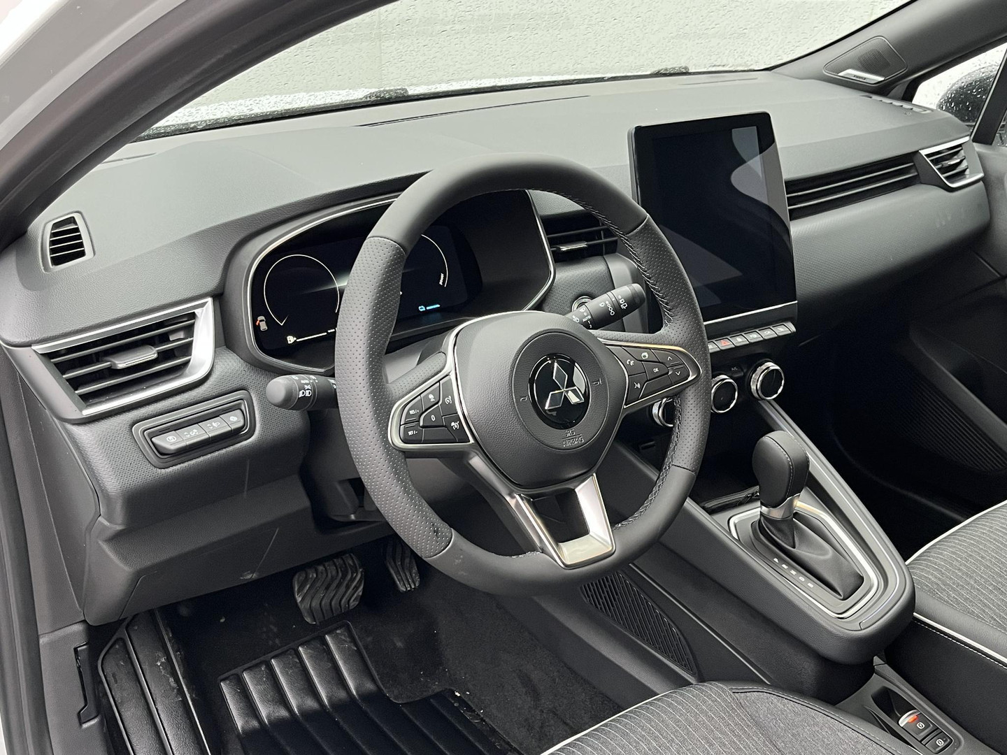 Mitsubishi Mitsubishi