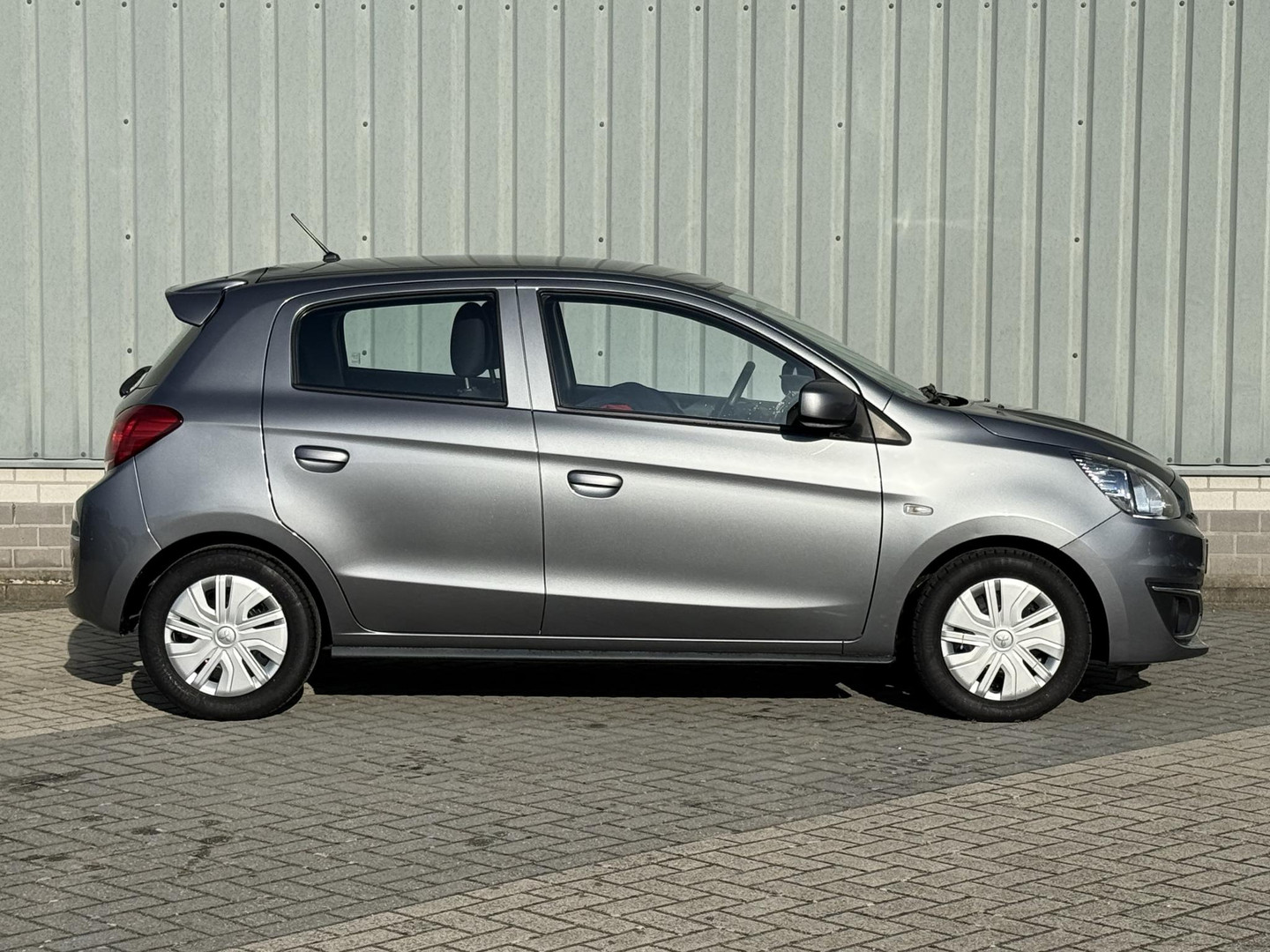 Mitsubishi Mitsubishi