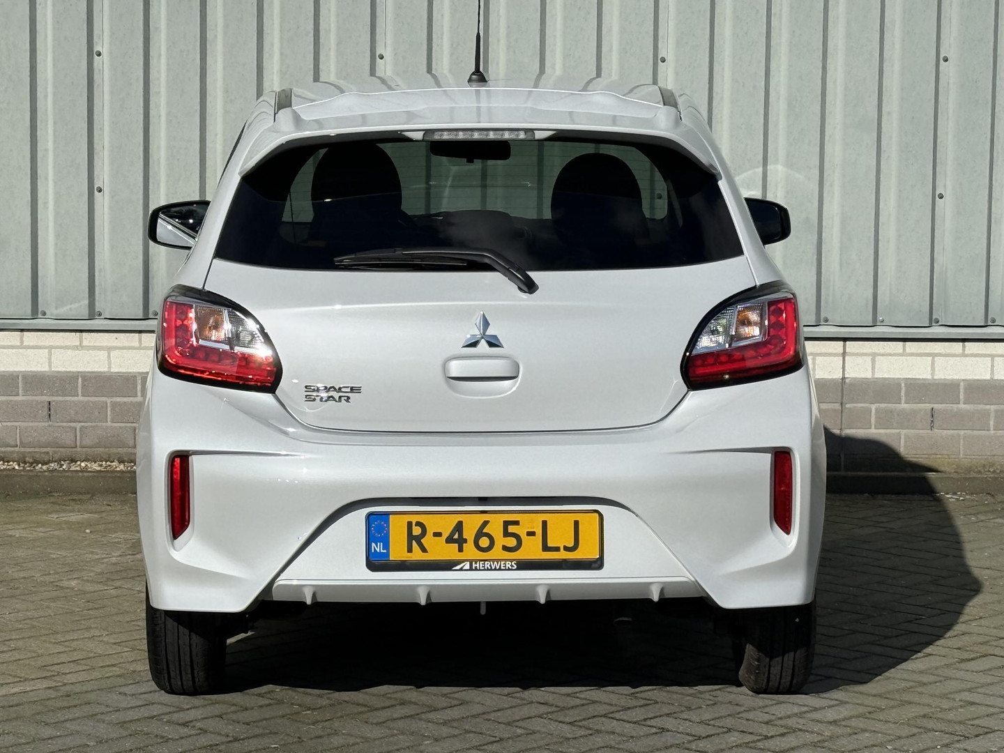 Mitsubishi Mitsubishi