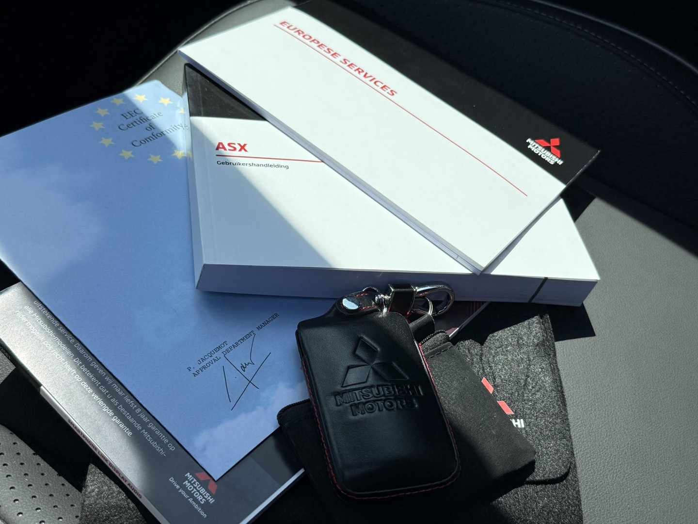 Mitsubishi Mitsubishi
