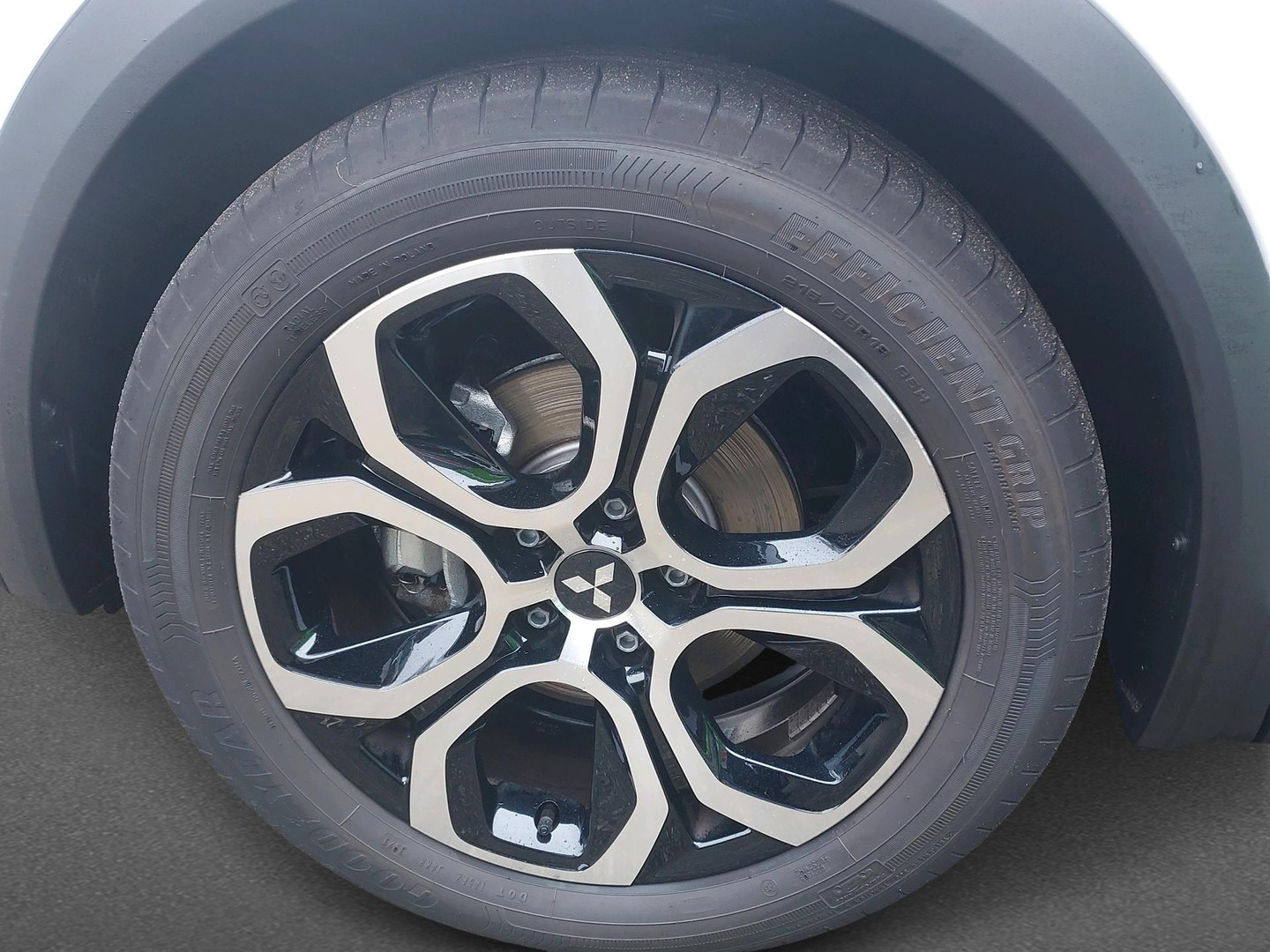 Mitsubishi Mitsubishi