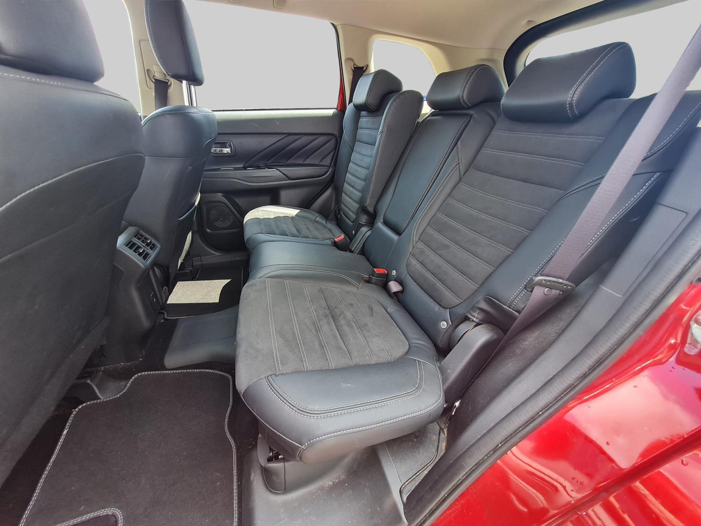 Mitsubishi Mitsubishi