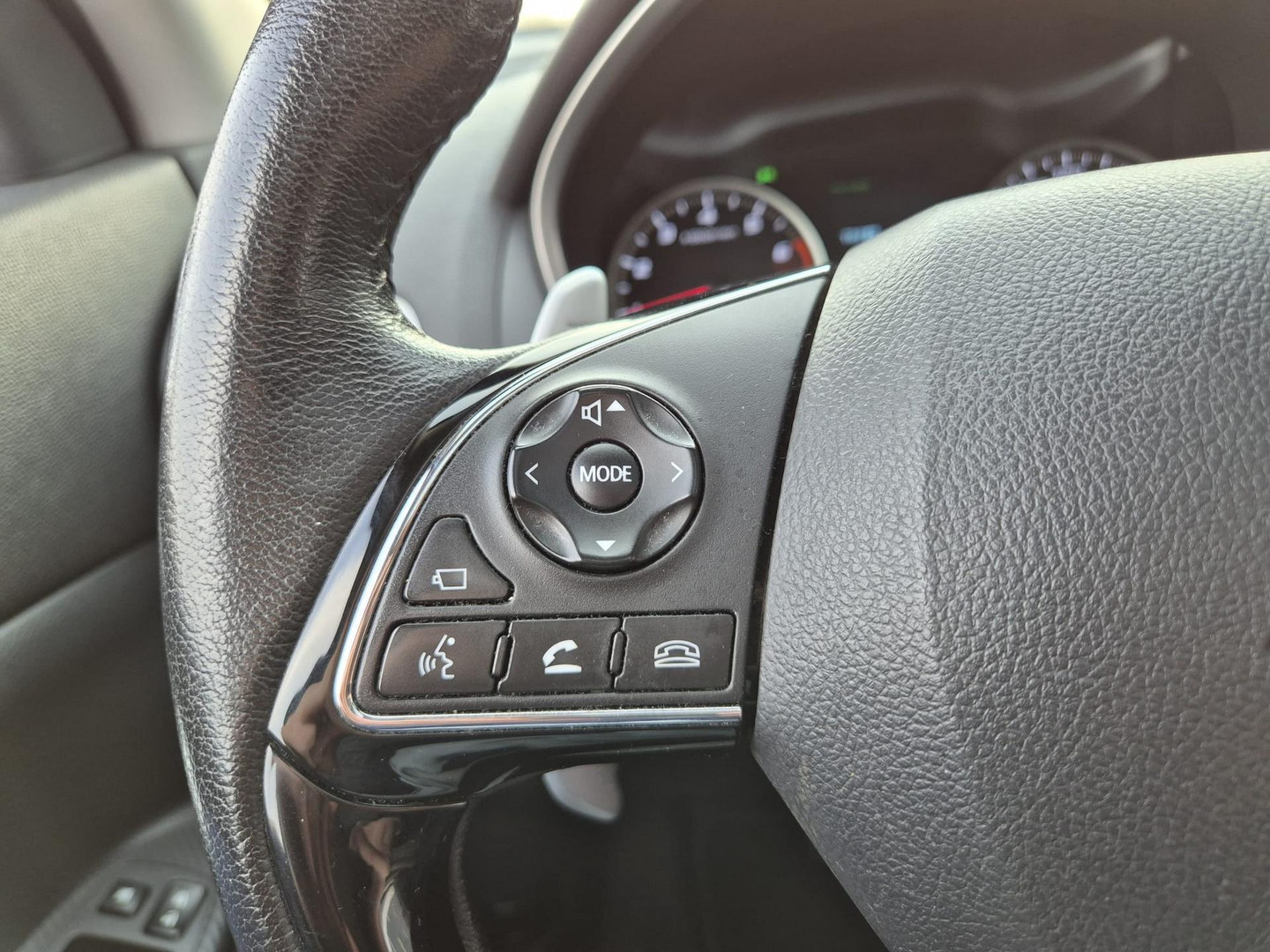 Mitsubishi Mitsubishi