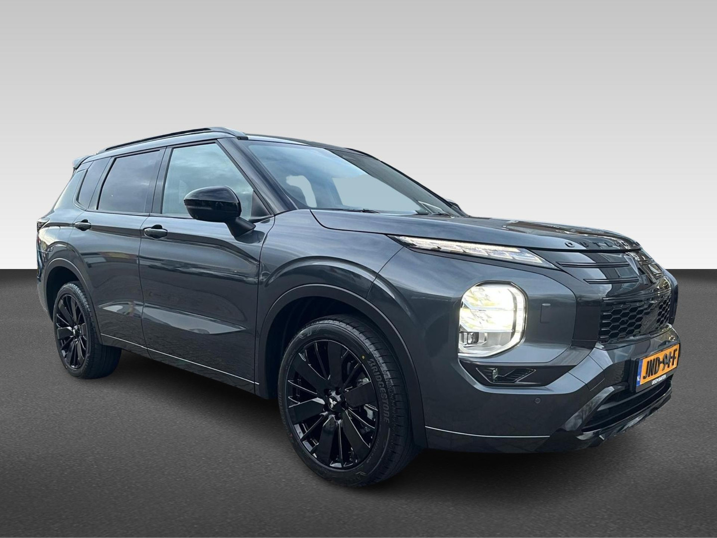 Mitsubishi Mitsubishi