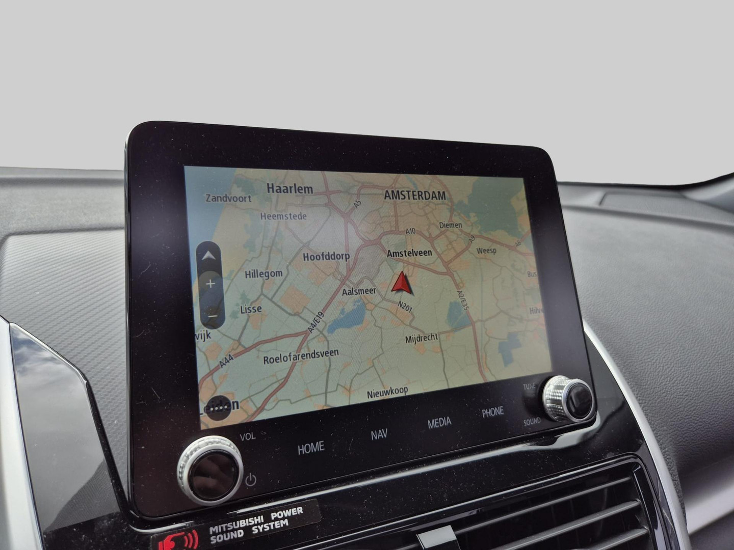 Mitsubishi Mitsubishi