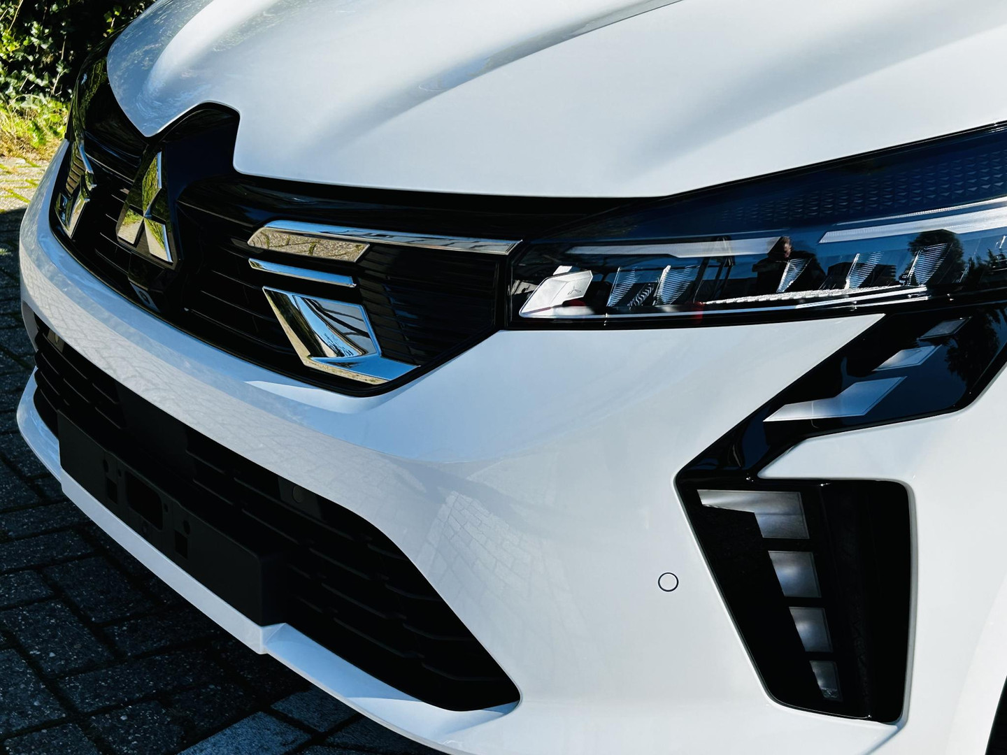 Mitsubishi Mitsubishi
