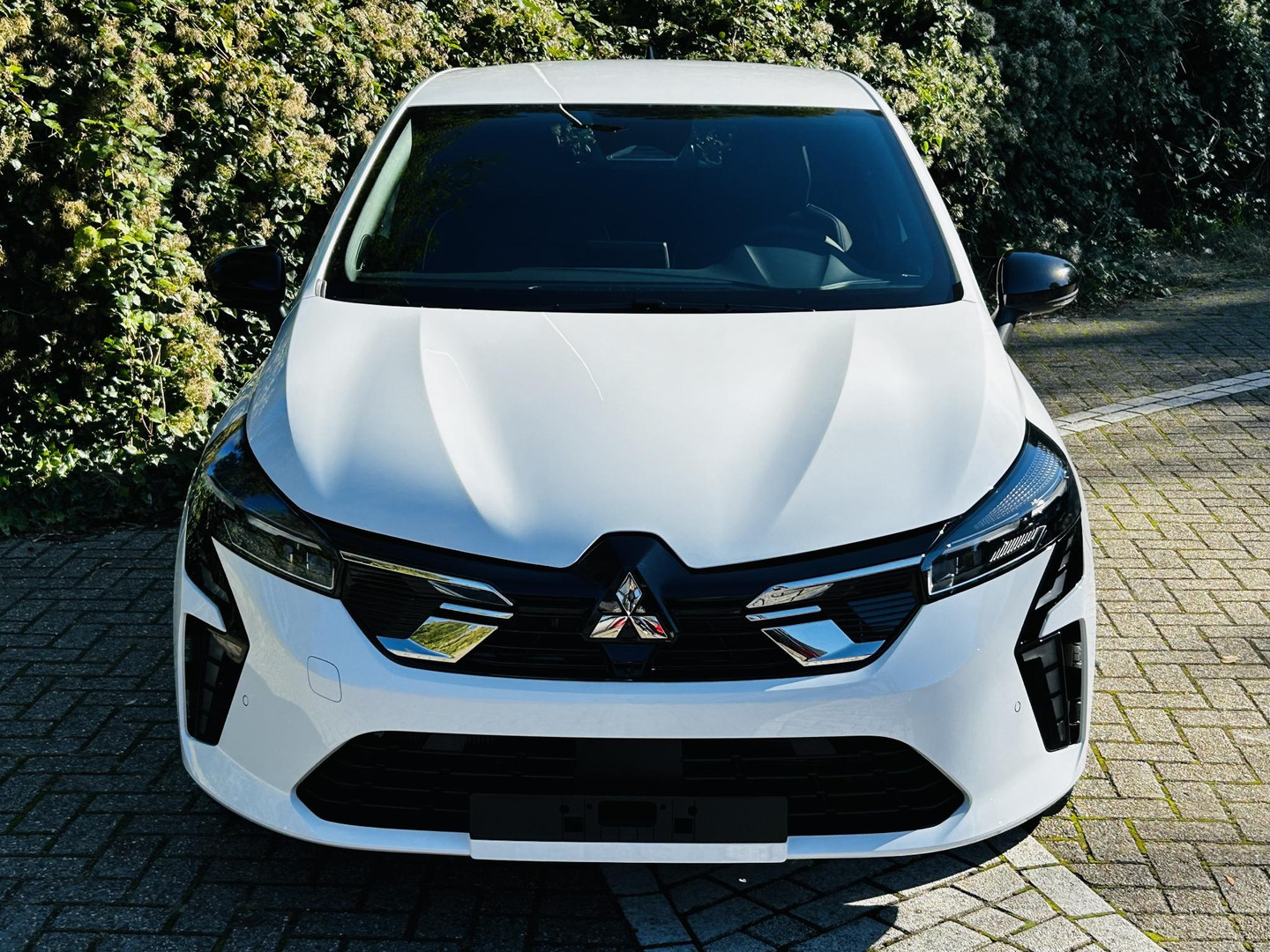Mitsubishi Mitsubishi