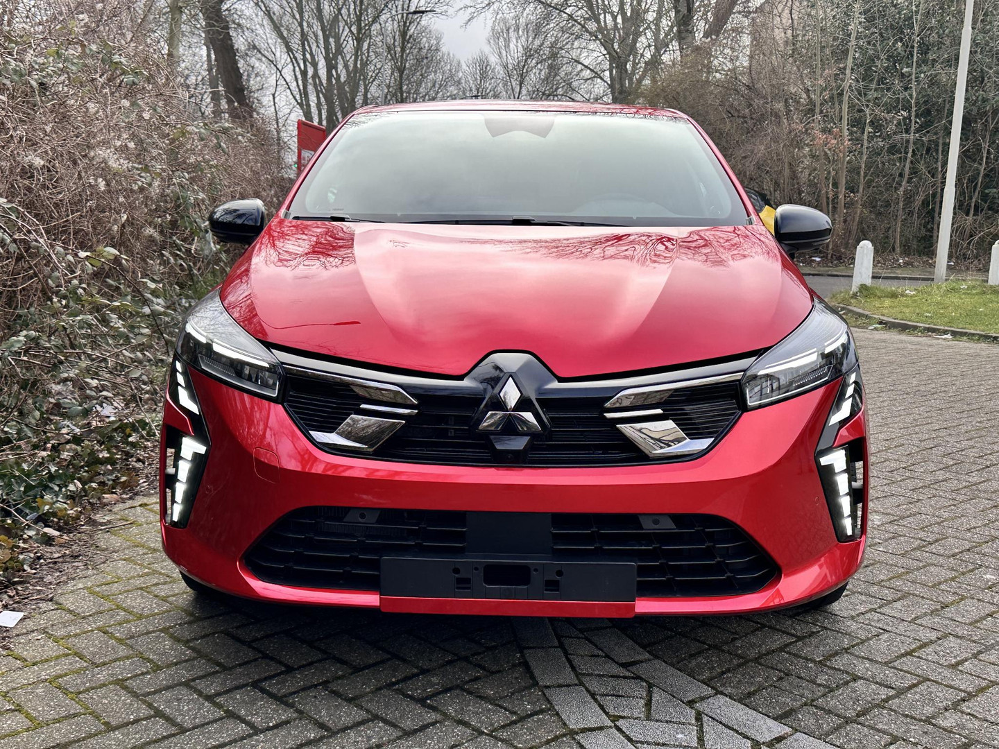 Mitsubishi Mitsubishi