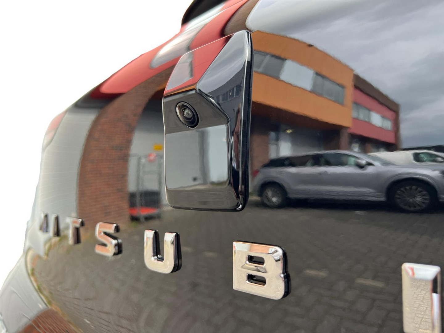 Mitsubishi Mitsubishi