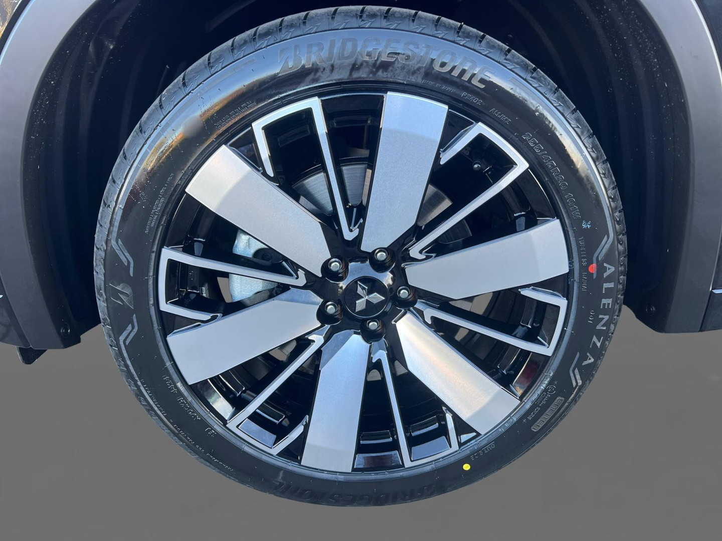Mitsubishi Mitsubishi