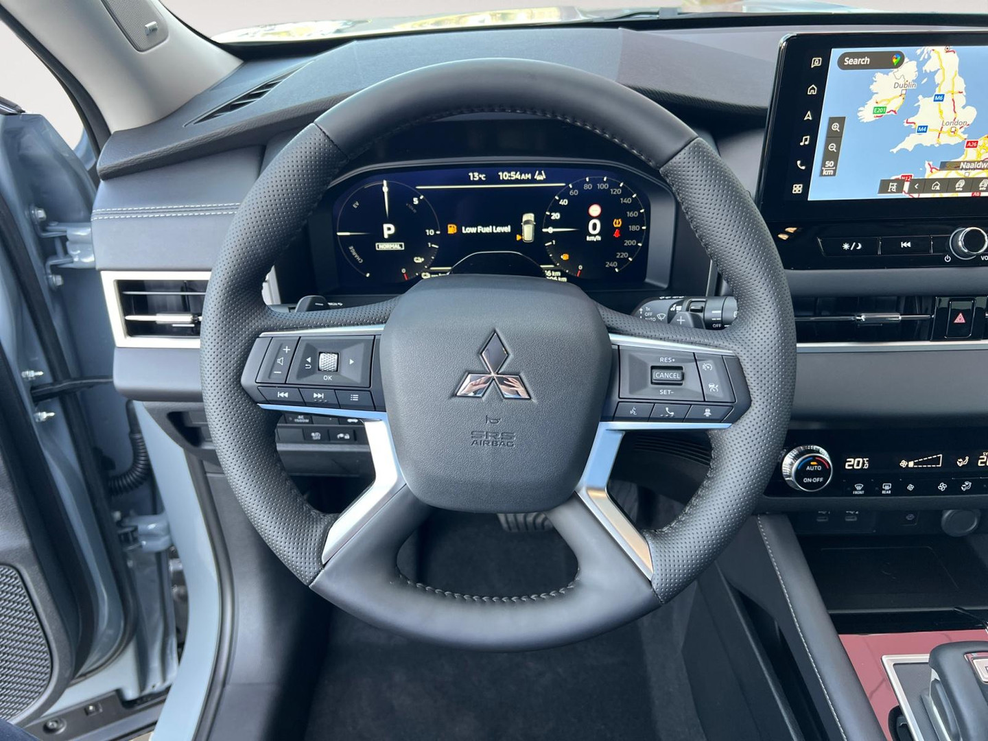 Mitsubishi Mitsubishi