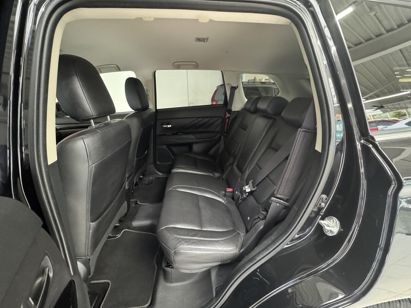 Mitsubishi Mitsubishi