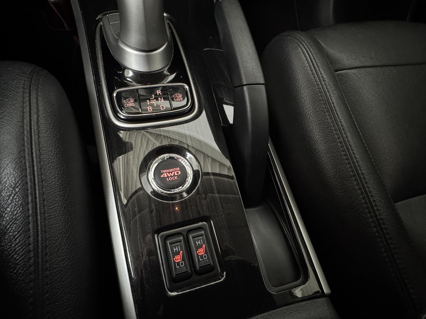 Mitsubishi Mitsubishi