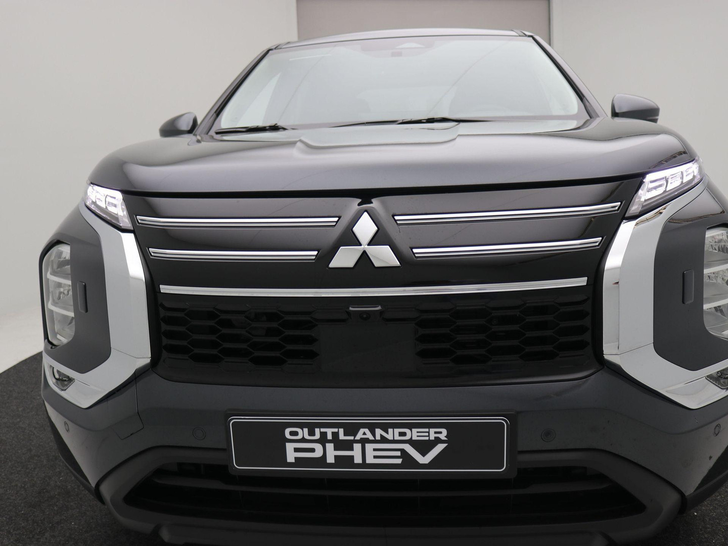 Mitsubishi Mitsubishi