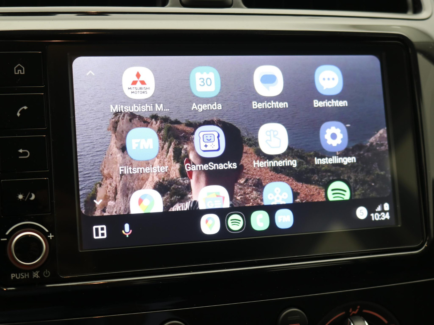 Mitsubishi Mitsubishi