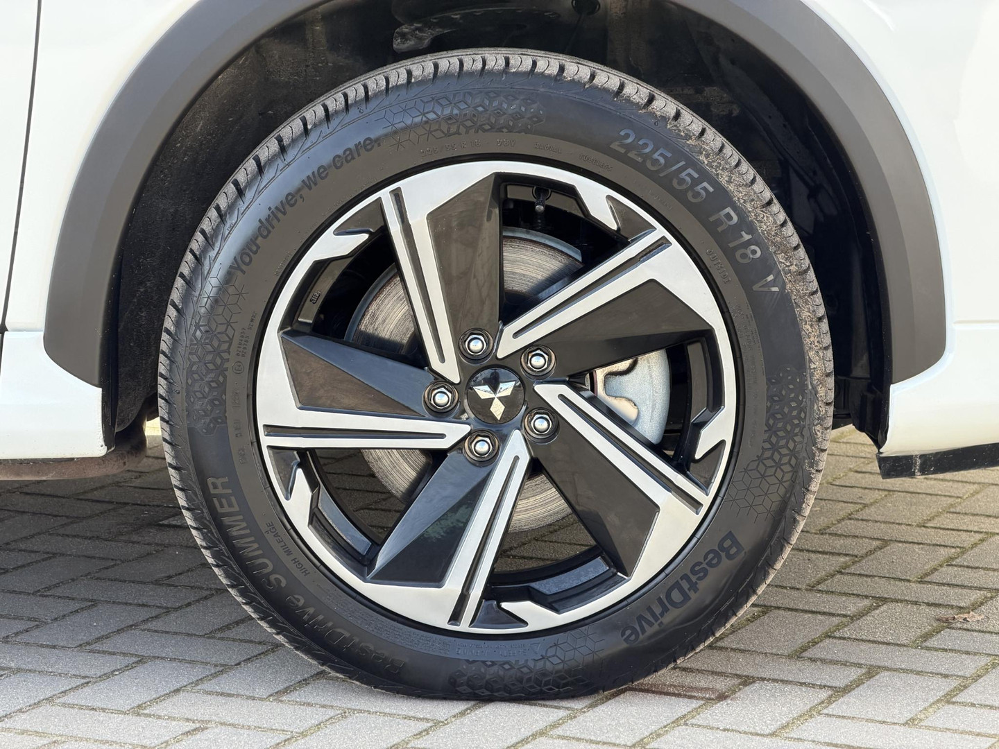 Mitsubishi Mitsubishi