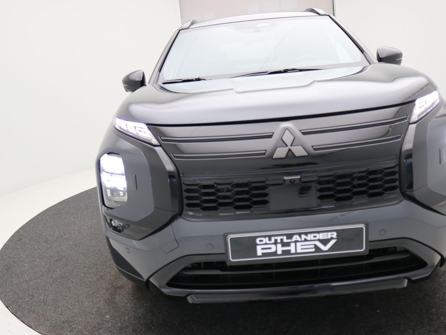 Mitsubishi Mitsubishi