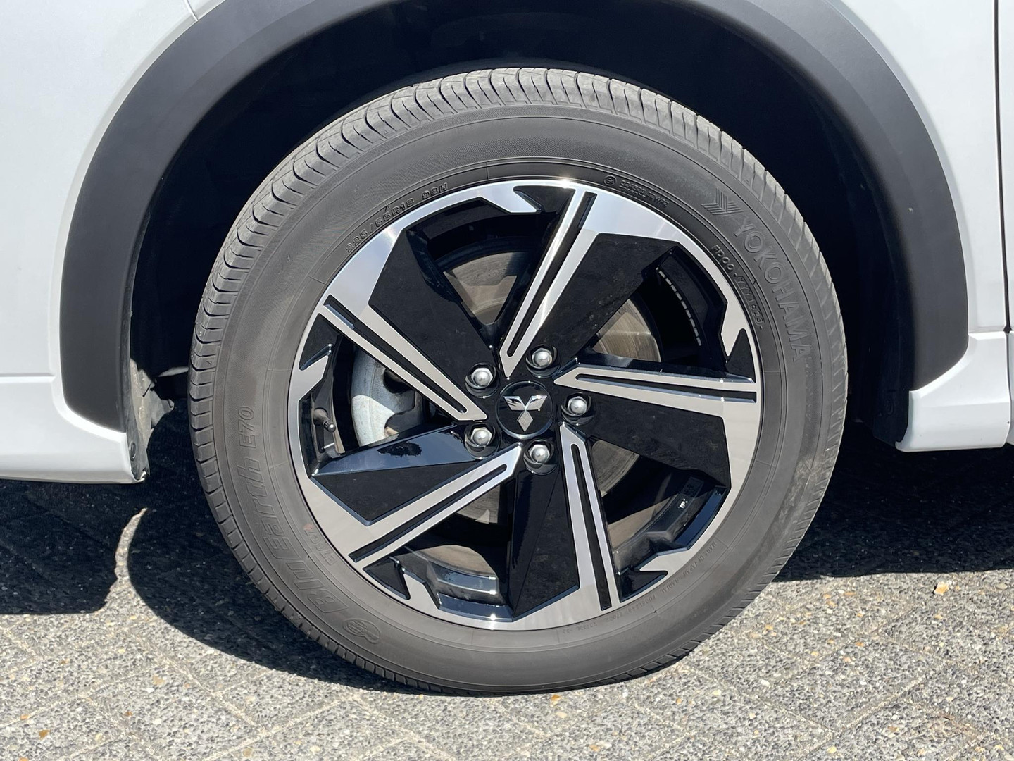 Mitsubishi Mitsubishi