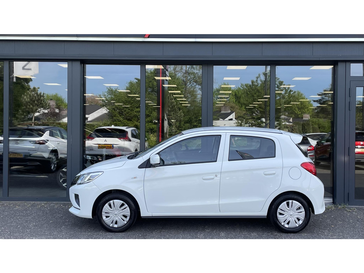 Mitsubishi Mitsubishi