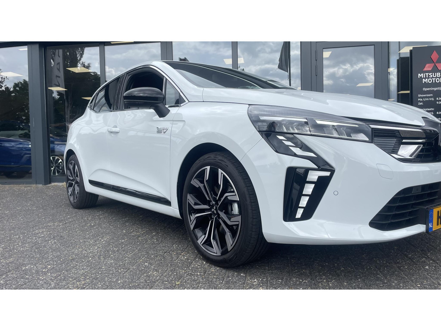 Mitsubishi Mitsubishi