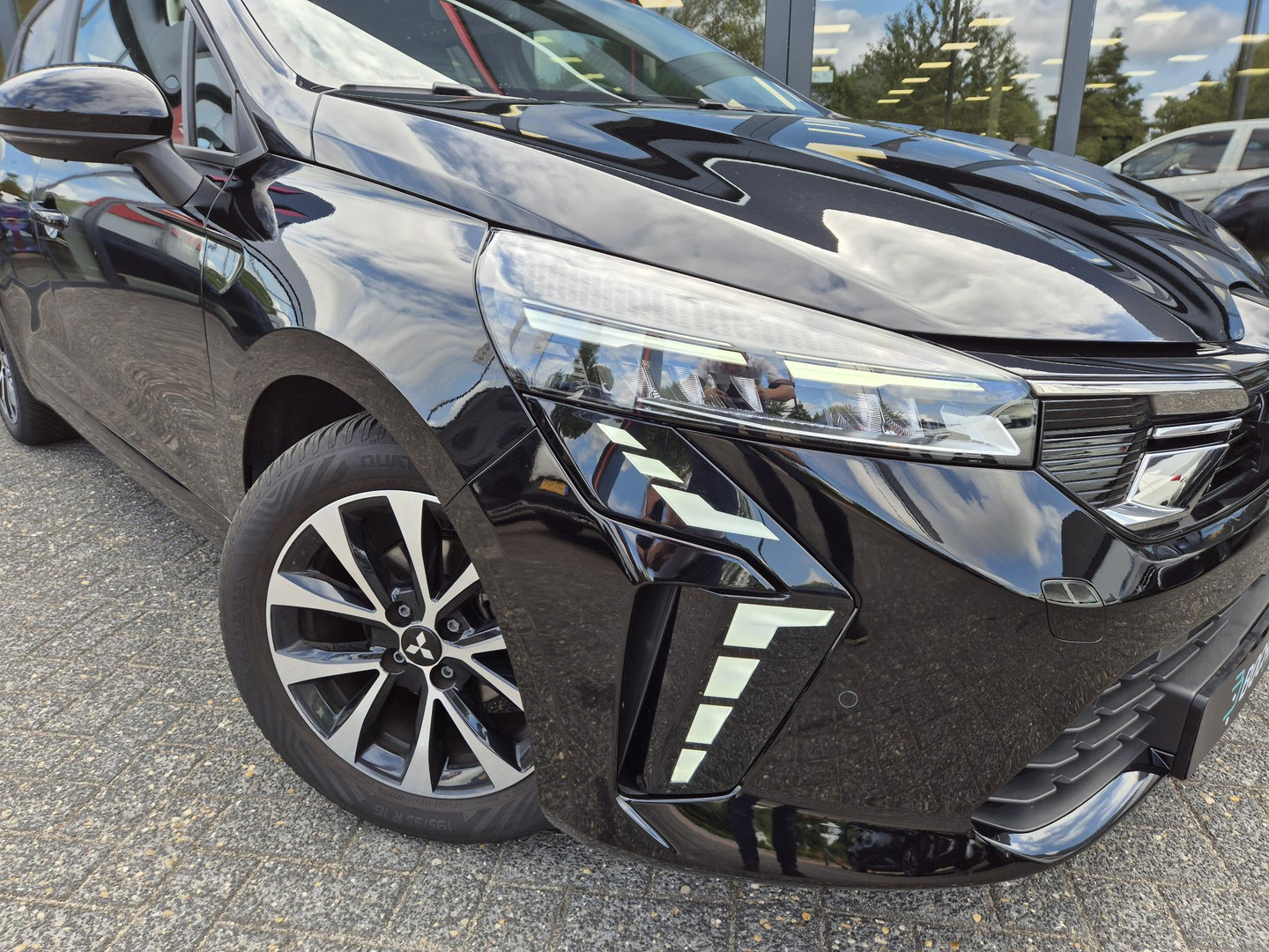 Mitsubishi Mitsubishi