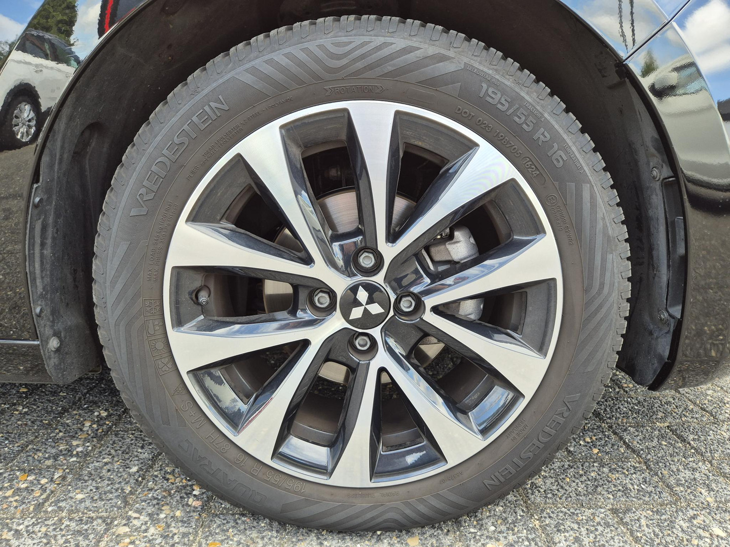 Mitsubishi Mitsubishi