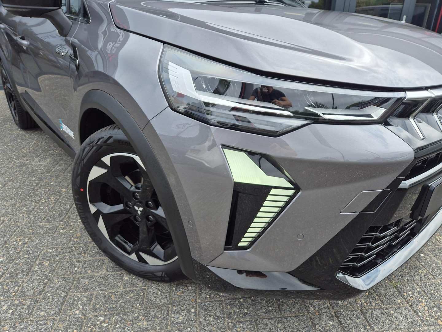 Mitsubishi Mitsubishi