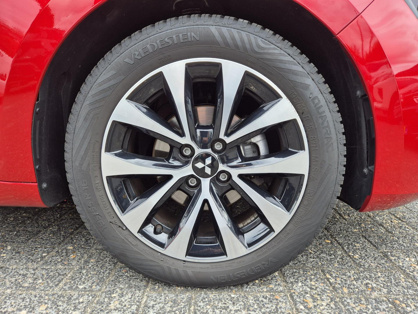Mitsubishi Mitsubishi