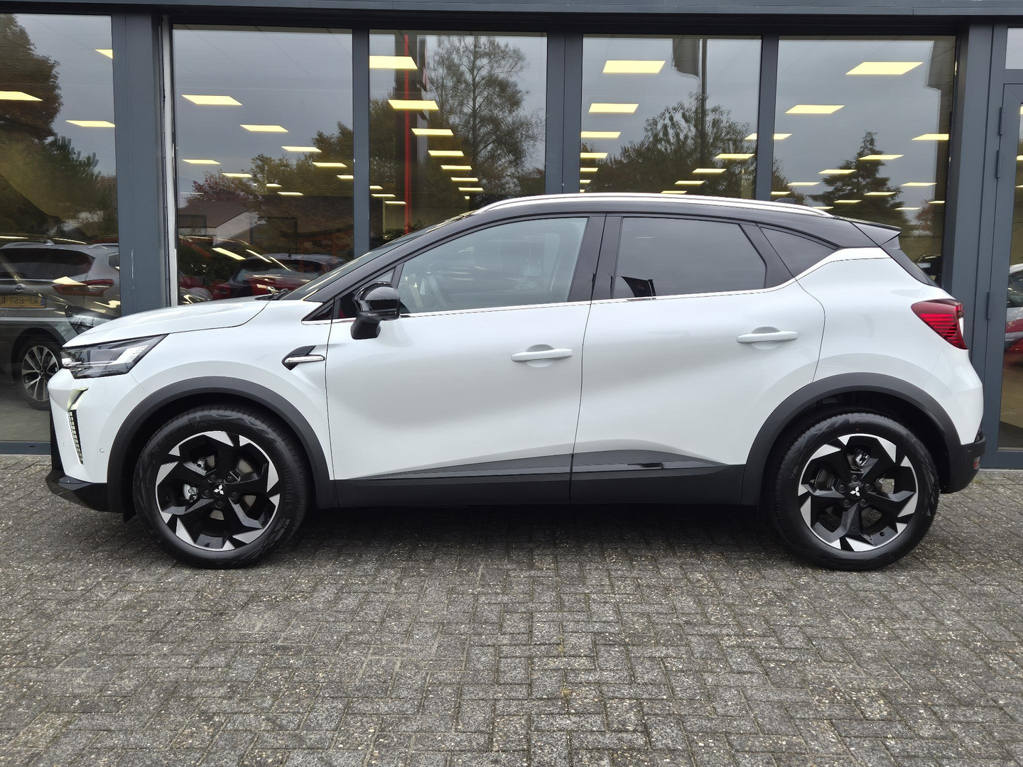 Mitsubishi Mitsubishi