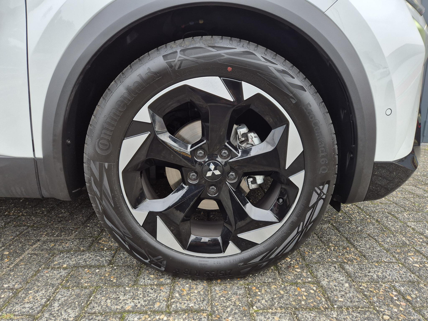 Mitsubishi Mitsubishi