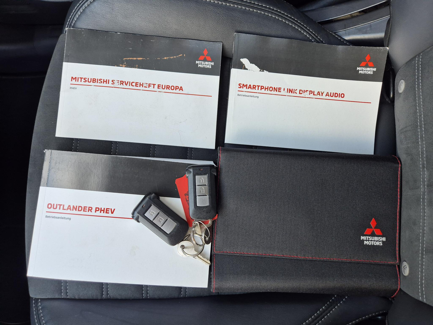 Mitsubishi Mitsubishi