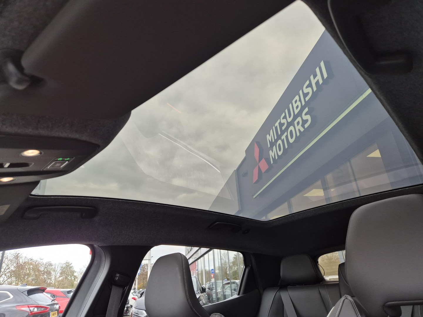 Mitsubishi Mitsubishi