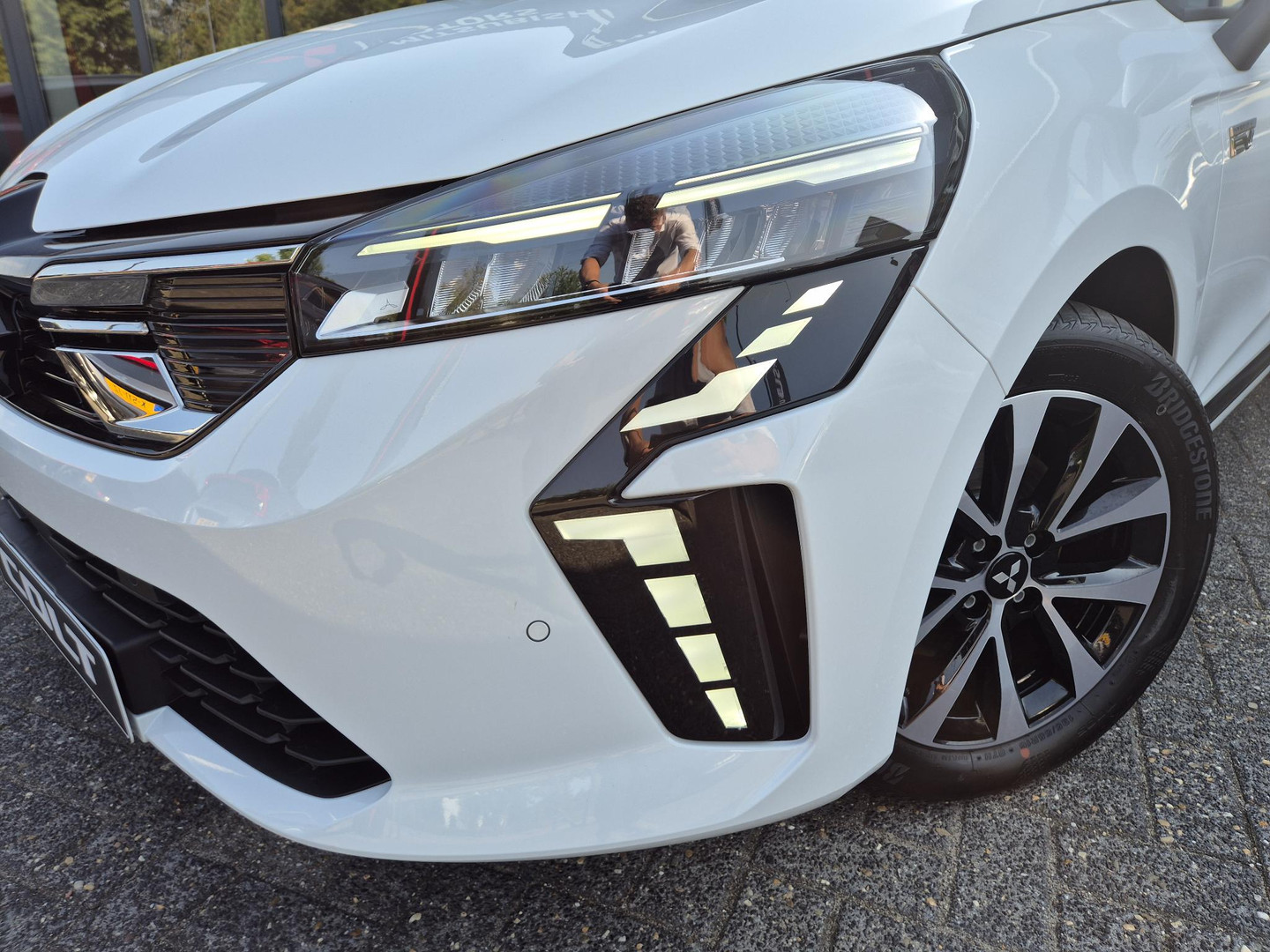 Mitsubishi Mitsubishi