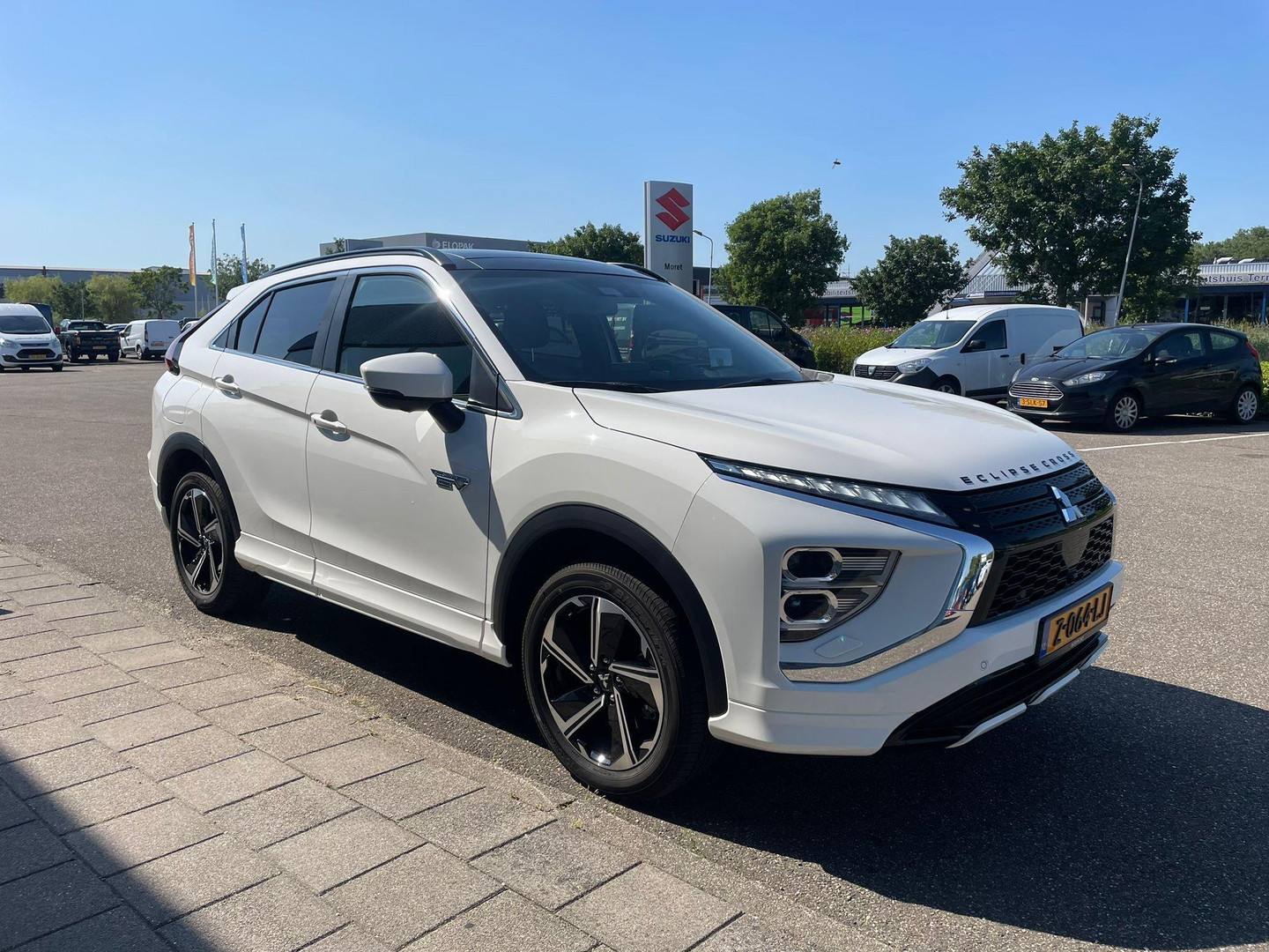 Mitsubishi Mitsubishi